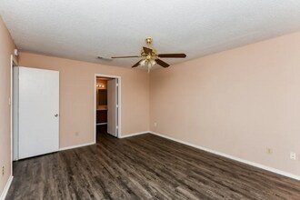 3801 Waxwing Cir S in Fort Worth, TX - Building Photo - Building Photo