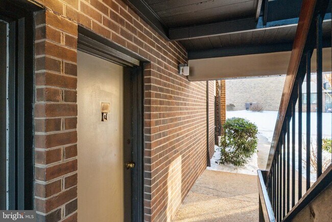 2110 Bonnywood Ln in Silver Spring, MD - Building Photo - Building Photo