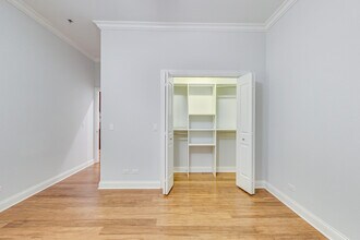 1247 W Madison St in Chicago, IL - Building Photo - Building Photo