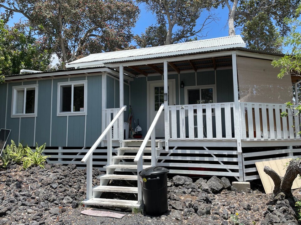 92-1557 Donola Dr in Ocean View, HI - Building Photo