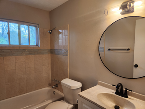 373 Stone Mountain St in Lawrenceville, GA - Building Photo - Building Photo