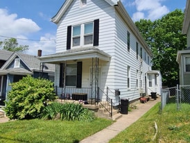 212 McClelland Ave in St Bernard, OH - Building Photo