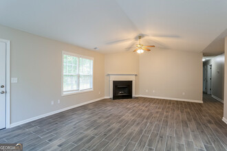 36 Alana Ct in Dallas, GA - Building Photo - Building Photo