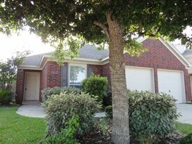 4642 Early Autumn Ct in Humble, TX - Building Photo