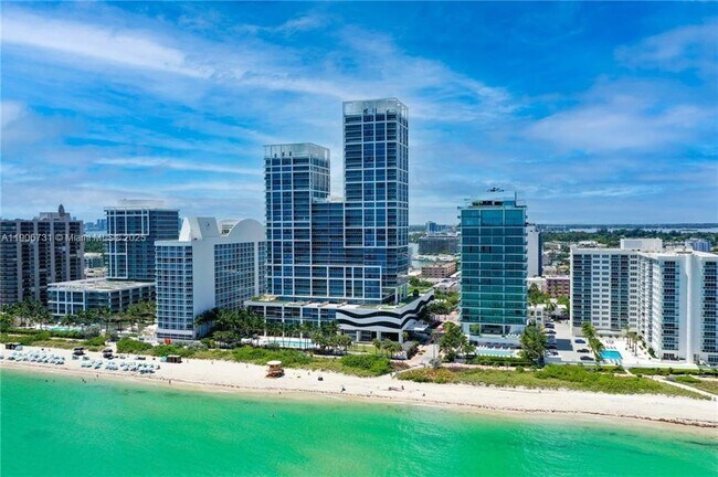 6899 Collins Ave in Miami Beach, FL - Building Photo - Building Photo
