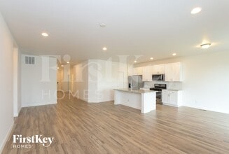 496 Kansas Ave in Berthoud, CO - Building Photo - Building Photo