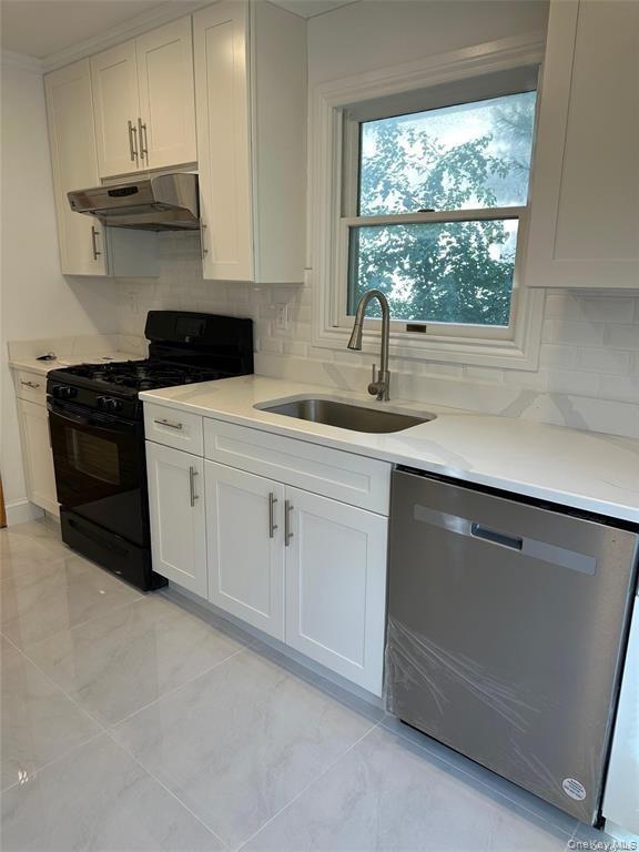 property at 10 South St