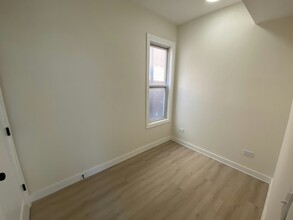 1322 W Ohio St in Chicago, IL - Building Photo - Building Photo