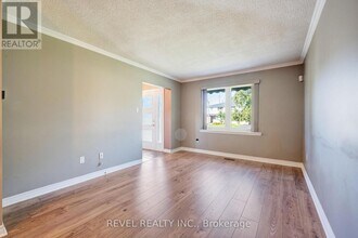 44 Marblehead Crescent in Brampton, ON - Building Photo - Building Photo