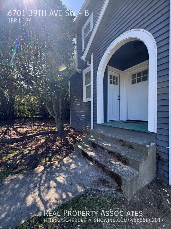 6701 39th Ave SW in Seattle, WA - Building Photo - Building Photo