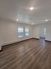 1185 E 167th St in Cleveland, OH - Building Photo - Building Photo