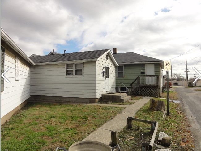 Full Occupied 4-unit Property in East Alton, IL - Building Photo - Building Photo