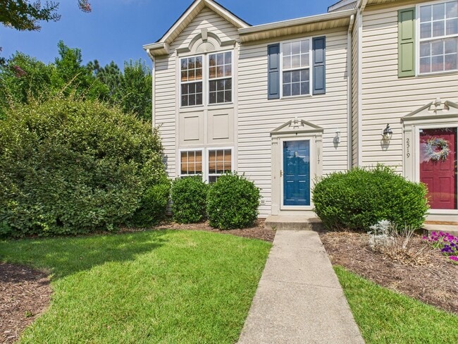property at 2517 Mountain Ash Cir