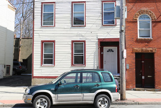 58 Delaware Ave in Albany, NY - Building Photo - Building Photo