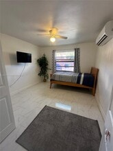 6054 SW 133rd Pl in Miami, FL - Building Photo - Building Photo