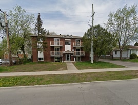 2459 Cléroux Crescent in Ottawa, ON - Building Photo