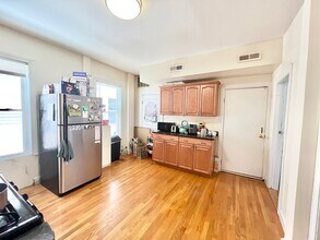 6 Germania St, Unit 1 in Boston, MA - Building Photo - Building Photo