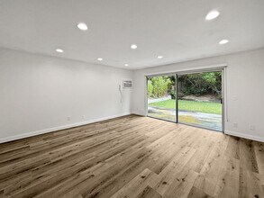 6474 Lipmann St in San Diego, CA - Building Photo - Building Photo