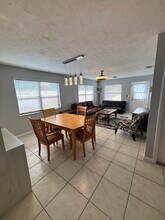 3059 Gypsy St in Sarasota, FL - Building Photo - Building Photo