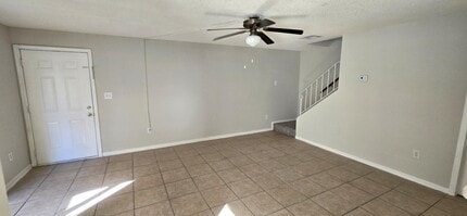 1024 Spring Meadow Dr in Kissimmee, FL - Building Photo - Building Photo