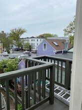 97 Moore St, Unit 3 in Cambridge, MA - Building Photo - Building Photo