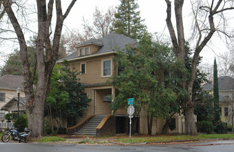 2231 I St in Sacramento, CA - Building Photo - Building Photo