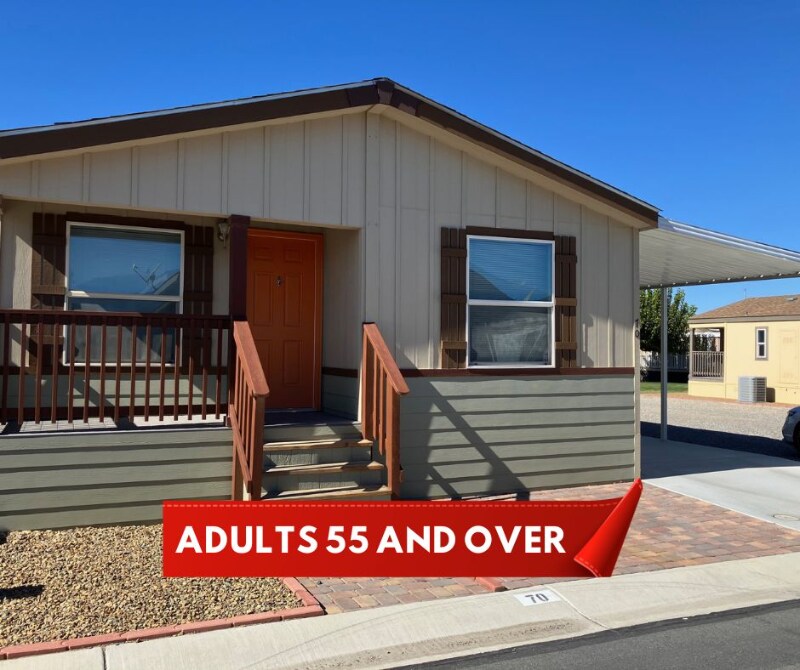 70 Montecito Dr in Pahrump, NV - Foto de edificio