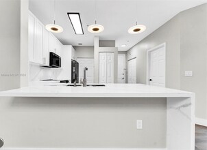4602 SW 160th Ave in Miramar, FL - Building Photo - Building Photo