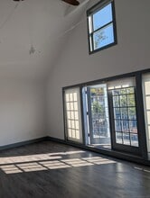 141 Main St in Westport, CT - Building Photo - Building Photo