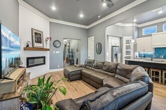 2721 River Path Ct in Burleson, TX - Building Photo - Building Photo
