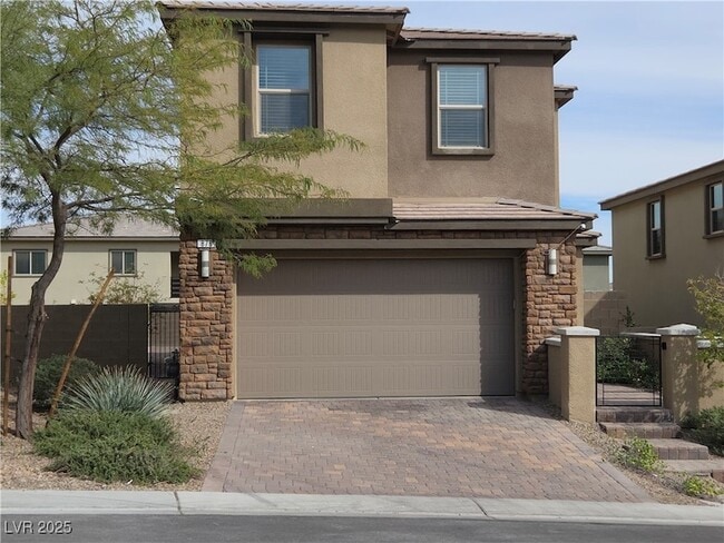 property at 876 Cirrus Cloud Ave