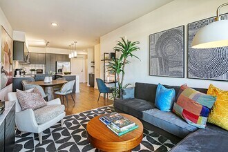 Griffis Shoreline in Shoreline, WA - Foto de edificio - Building Photo