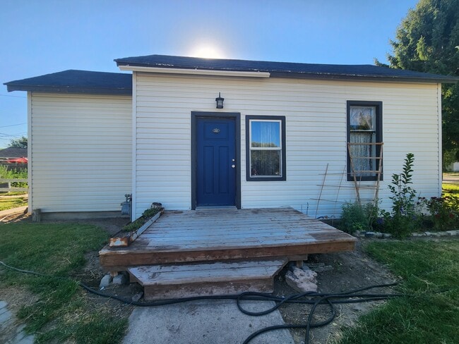 924 6th St in Rupert, ID - Building Photo - Building Photo