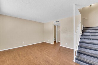 3300 Johnson Ave in El Paso, TX - Building Photo - Building Photo