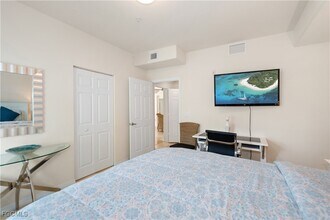 13170 Bella Casa Cir in Ft. Myers, FL - Building Photo - Building Photo
