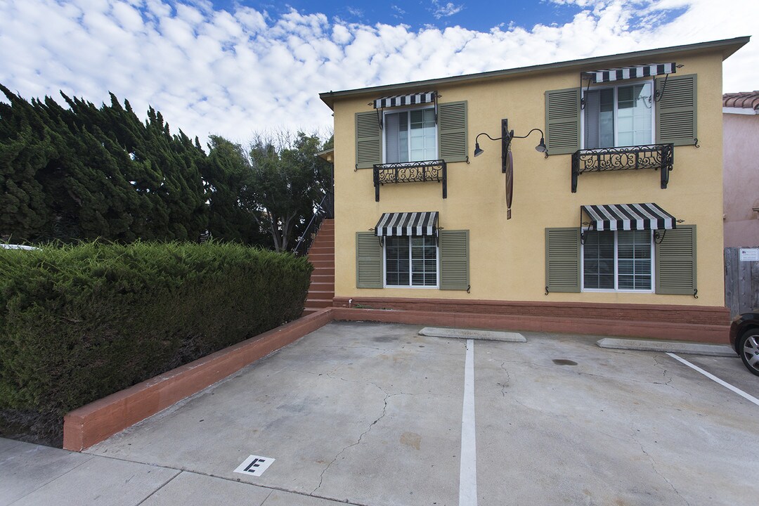 1461 Missouri St-Unit -Unit 1 in San Diego, CA - Building Photo