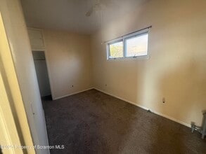 1906 Farr St in Scranton, PA - Building Photo - Building Photo