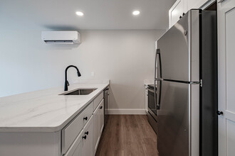 1 S Bridgton Rd in Bridgton, ME - Building Photo - Building Photo