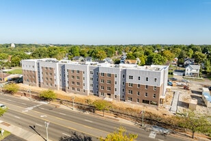 Newton Family Apartments in Canton, OH - Building Photo