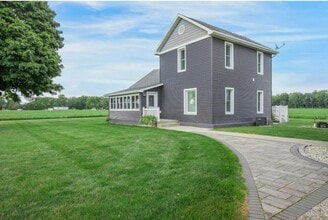 2336 N 800 W in Cromwell, IN - Building Photo - Building Photo