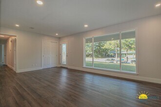 224 Chateaugay St NW in Fort Walton Beach, FL - Building Photo - Building Photo