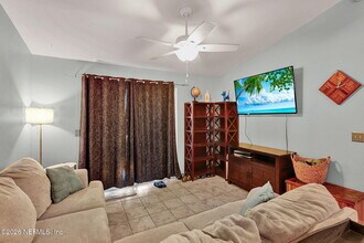 2521 White Horse Rd E in Jacksonville, FL - Building Photo - Building Photo