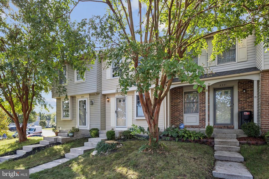 8549 Blackfoot Ct in Lorton, VA - Building Photo