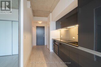 20-920 Minowan Miikan Ln in Toronto, ON - Building Photo - Building Photo