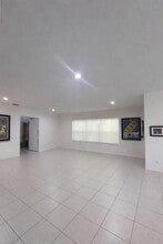 118 Casa Grande Ct in Palm Beach Gardens, FL - Building Photo - Building Photo