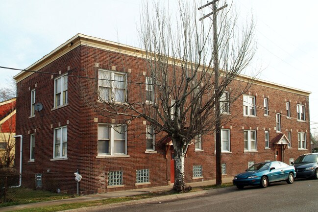 7430 Alaska St in Detroit, MI - Building Photo - Building Photo