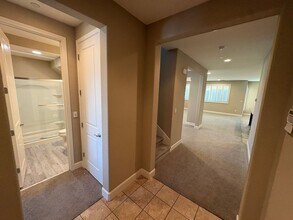 536 Ventana in Tracy, CA - Building Photo - Building Photo