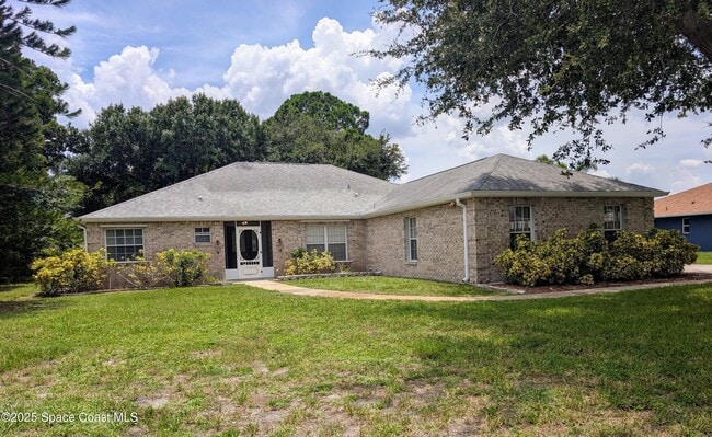 property at 187 Pinta Cir