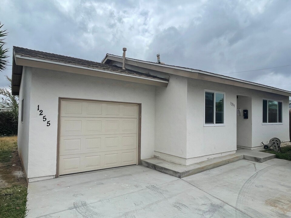 1255 Granger St in Imperial Beach, CA - Building Photo