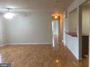 108 Wrangel Ct-Unit -5 in Princeton, NJ - Building Photo - Building Photo